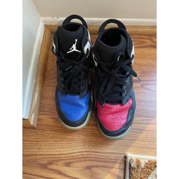 Nike Air Jordan Mars 270 Other - Nike Air Jordan Mars 270 6.5 Y White, Blue and red